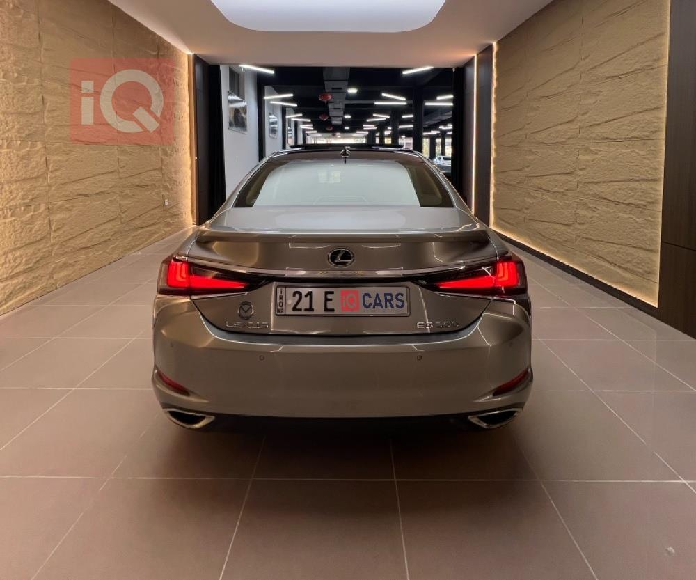 https://cdn.iqcars.io562e82d9-7b60-4d6a-b6ce-1acfb06c2d69_10.jpg